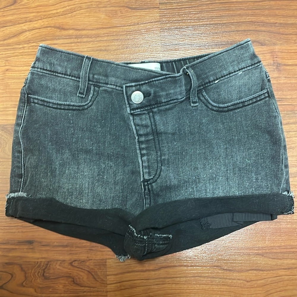 Girl's Abercrombie Kids High Rise Mini Mom black Short size 11/12